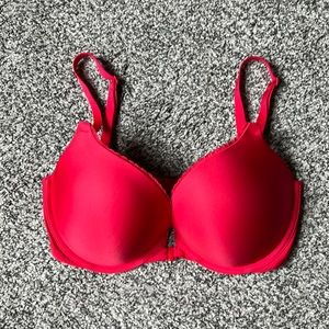 Red VS Push-up bra 32DD